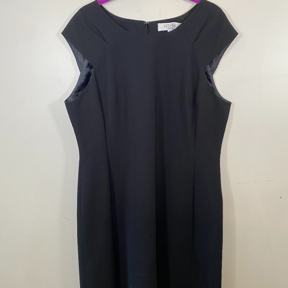 Kasper Black Sheath Cap Sleeve Dress